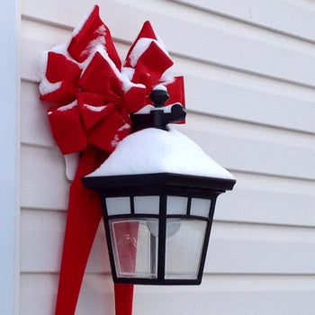 how to tie a bow on a lantern