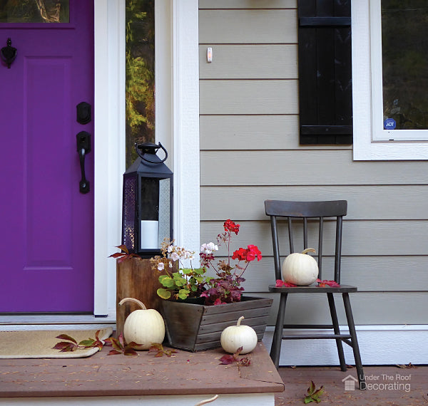 10 Fall porch decorating ideas to add instant curb appeal UTR Decorating(00)